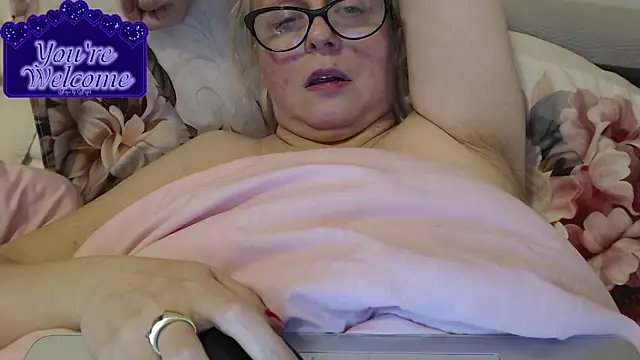 Snapshot of martachatte chatting on 01-14-26, 07:17 martachatte online show from 01-14-26, 07:17