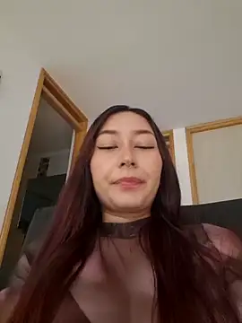 Snapshot of ariel35 chatting on 05-17-26, 06:52 ariel35 online show from 05-17-26, 06:52
