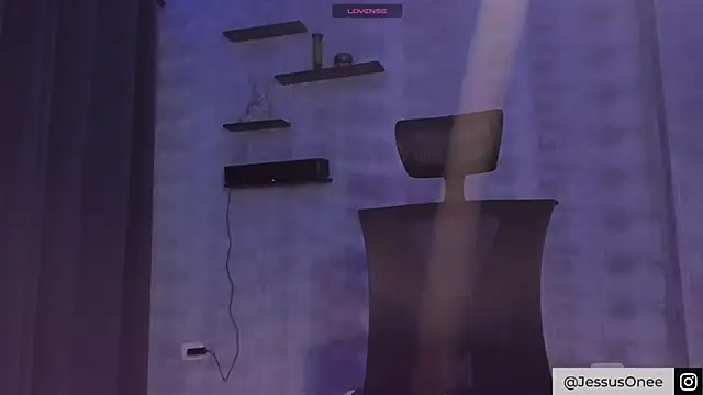 Snapshot of JesusOne chatting on 02-21-26, 08:22 JesusOne online show from 02-21-26, 08:22