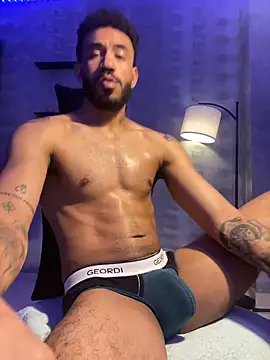 Snapshot of JesusOne chatting on 02-06-26, 04:30 JesusOne online show from 02-06-26, 04:30