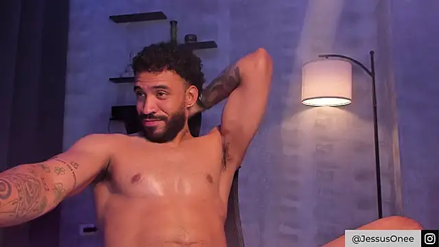 Snapshot of JesusOne chatting on 02-10-26, 09:58 JesusOne online show from 02-10-26, 09:58