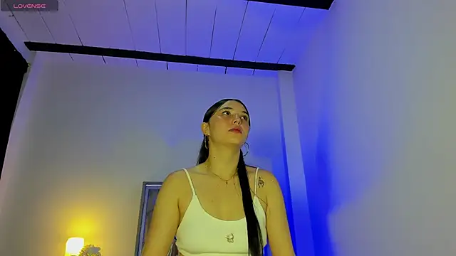 Snapshot of ice_grace chatting on 05-19-26, 09:38 ice grace online show from 05-19-26, 09:38