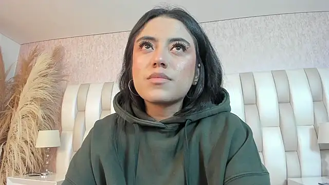 Rebeca jones online show from 03-28-26, 12:06