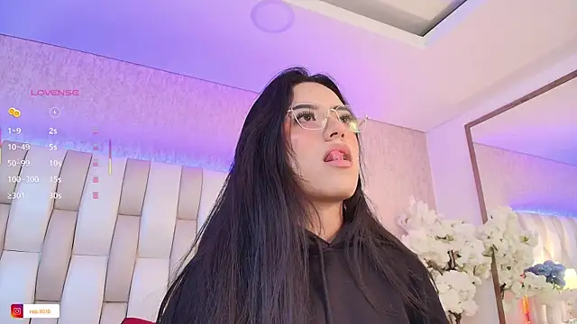 Rebeca jones online show from 03-17-25, 01:08