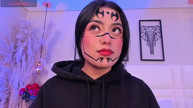 Rebeca jones online show from 10-23-25, 01:10