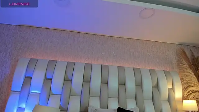 Rebeca jones online show from 03-14-26, 12:22