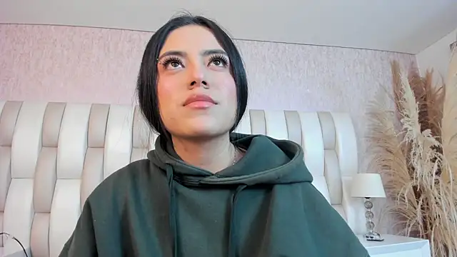 Rebeca jones online show from 02-03-26, 12:10