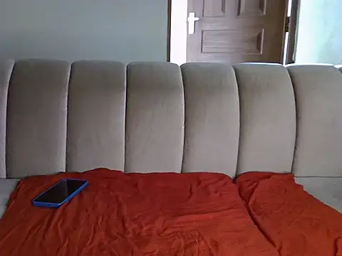 SexyyCinderella online show from 11-20-25, 05:41