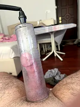 strange6696 online show from 10-06-25, 07:42