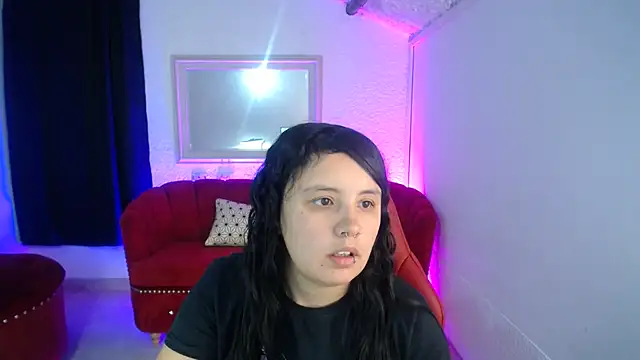 Snapshot of nathaly_low1 chatting on 07-27-26, 12:12 nathaly low1 online show from 07-27-26, 12:12