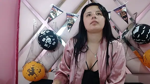 nathaly low1 online show from 10-22-25, 03:06