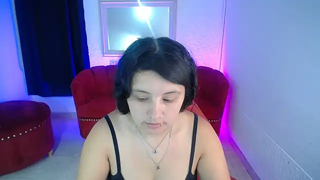 Snapshot of nathaly_low1 chatting on 07-02-26, 12:55 nathaly low1 online show from 07-02-26, 12:55