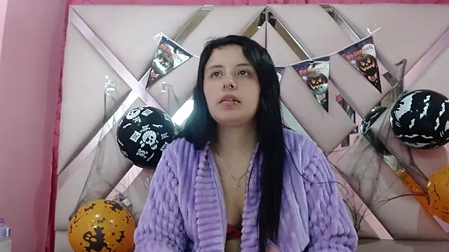 nathaly low1 online show from 10-18-25, 03:19