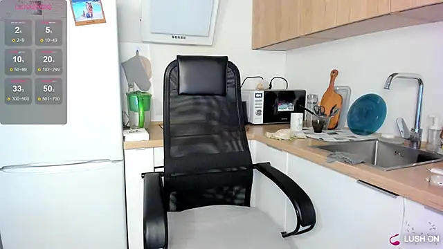 DannaEvan online show from 12-05-25, 07:07