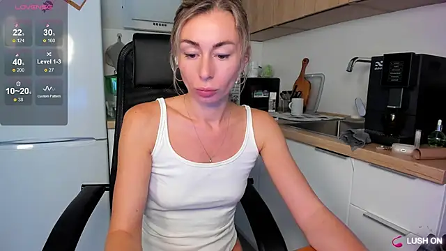 DannaEvan online show from 09-09-25, 09:52