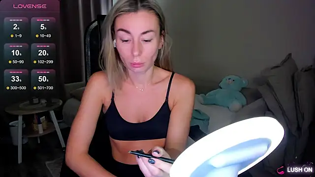 DannaEvan online show from 01-14-26, 02:26