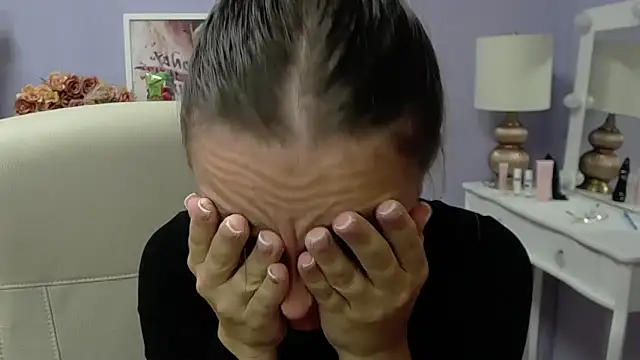 Snapshot of dirtyxEmily chatting on 09-17-25, 06:37 dirtyxEmily online show from 09-17-25, 06:37