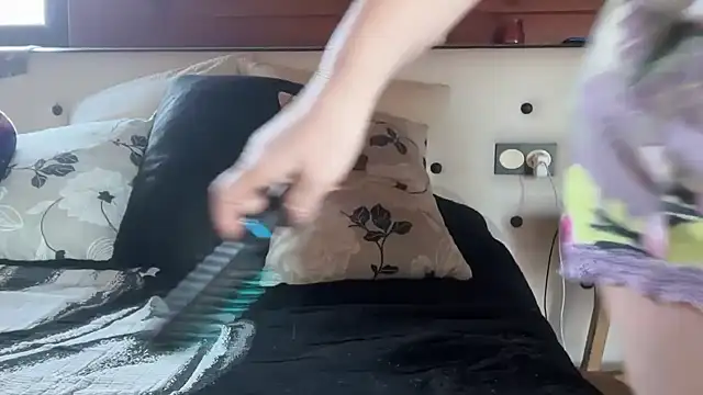 Pitufina love online show from 03-12-26, 08:07