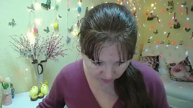 VanessaHotts online show from 04-04-26, 05:03