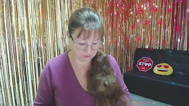 VanessaHotts online show from 10-01-25, 05:01