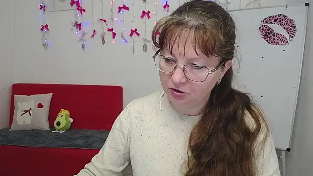 Snapshot of VanessaHotts chatting on 04-22-26, 05:14 VanessaHotts online show from 04-22-26, 05:14
