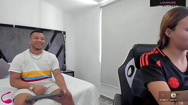 AnnieAndStefan online show from 06-27-26, 03:40