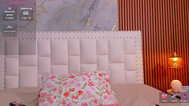 naughty ebonyy online show from 11-04-25, 12:47