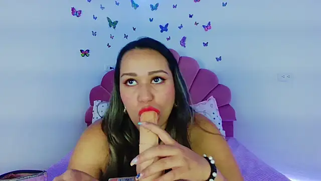 paula brausin online show from 09-28-25, 04:58
