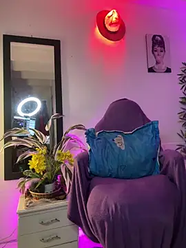 lonely shewolf online show from 02-09-26, 04:27