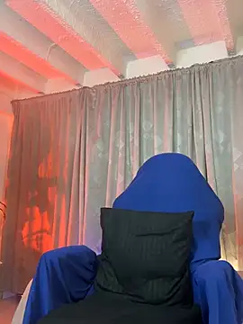 lonely shewolf online show from 06-10-26, 05:47