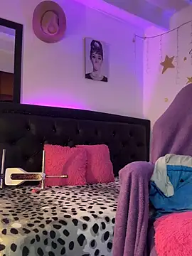 lonely shewolf online show from 02-21-26, 06:43