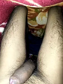 SkinnyTeeen online show from 12-13-24, 09:51