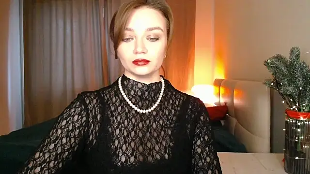 Shadow Passion online show from 12-18-25, 07:13