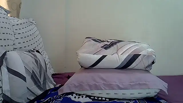 AddictiveAssCurves online show from 11-20-25, 11:33