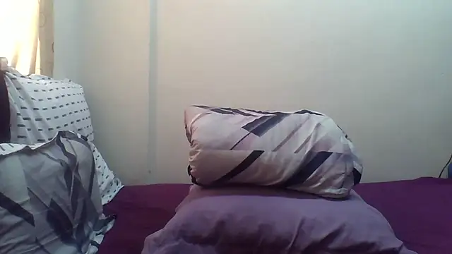 AddictiveAssCurves online show from 10-17-25, 08:28