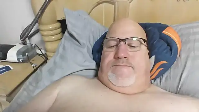 Snapshot of Bigbear0563 chatting on 01-09-26, 04:47 Bigbear0563 online show from 01-09-26, 04:47