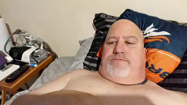 Snapshot of Bigbear0563 chatting on 01-08-25, 08:39 Bigbear0563 online show from 01-08-25, 08:39