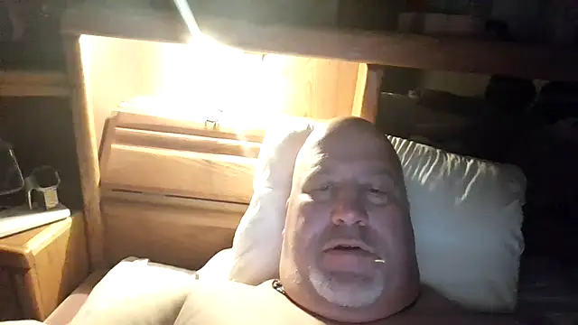 Snapshot of Bigbear0563 chatting on 01-24-25, 05:31 Bigbear0563 online show from 01-24-25, 05:31