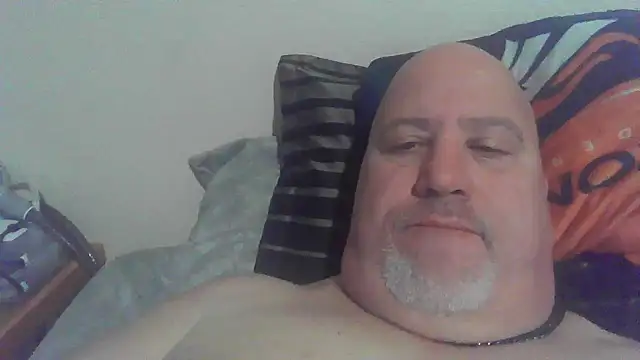 Snapshot of Bigbear0563 chatting on 12-06-24, 04:55 Bigbear0563 online show from 12-06-24, 04:55