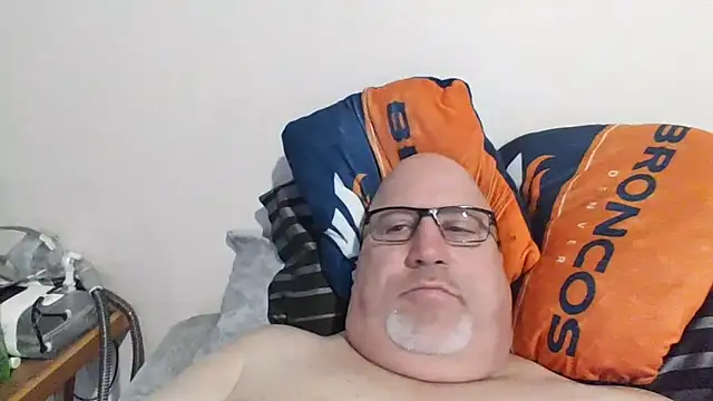 Snapshot of Bigbear0563 chatting on 03-14-25, 07:12 Bigbear0563 online show from 03-14-25, 07:12