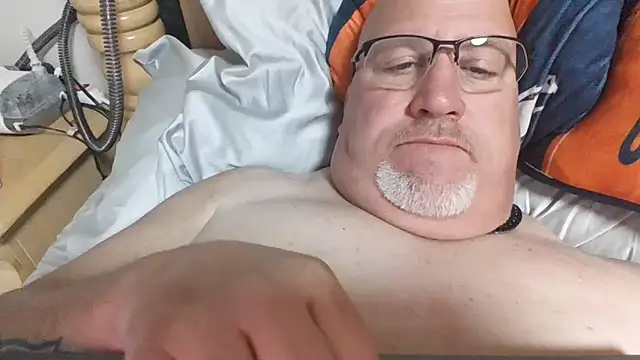 Snapshot of Bigbear0563 chatting on 03-02-26, 12:11 Bigbear0563 online show from 03-02-26, 12:11