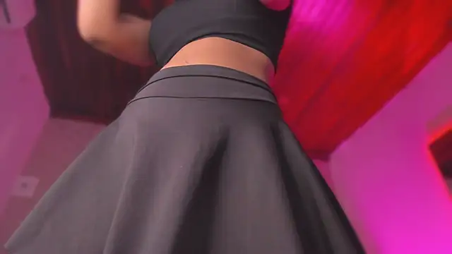 Emmily Savage online show from 11-28-25, 10:26