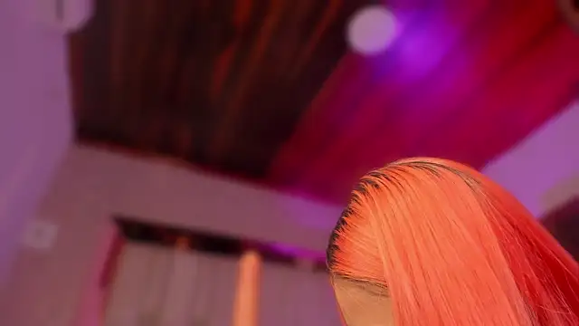 Snapshot of Emmily_Savage chatting on 02-12-26, 12:16 Emmily Savage online show from 02-12-26, 12:16