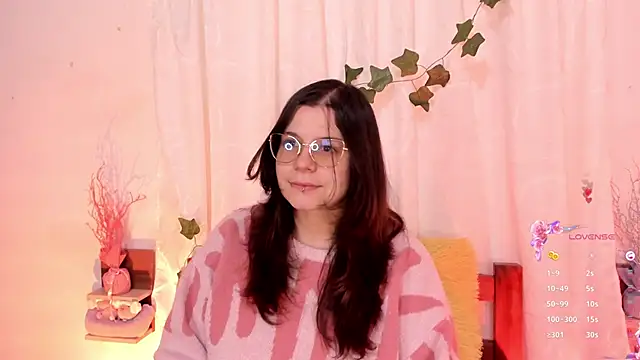 Snapshot of Mey_moon chatting on 03-06-25, 03:57 Mey moon online show from 03-06-25, 03:57