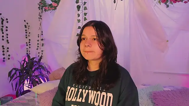 Mey moon online show from 12-20-25, 03:53