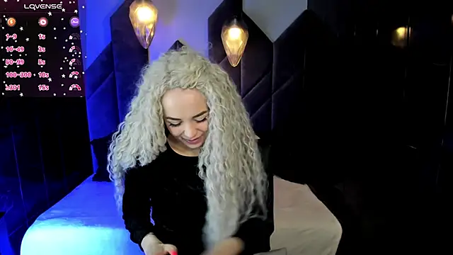 StephanieSweety online show from 03-20-25, 07:46