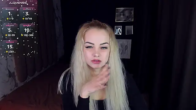 StephanieSweety online show from 12-15-25, 05:19