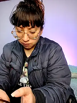 Piafisher1 online show from 11-28-25, 01:17