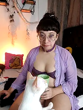 Piafisher1 online show from 10-10-25, 01:17