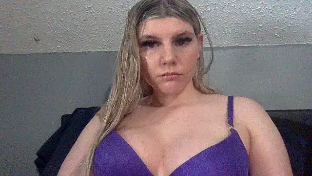 Snapshot of candycane57 chatting on 03-22-25, 08:26 candycane57 online show from 03-22-25, 08:26